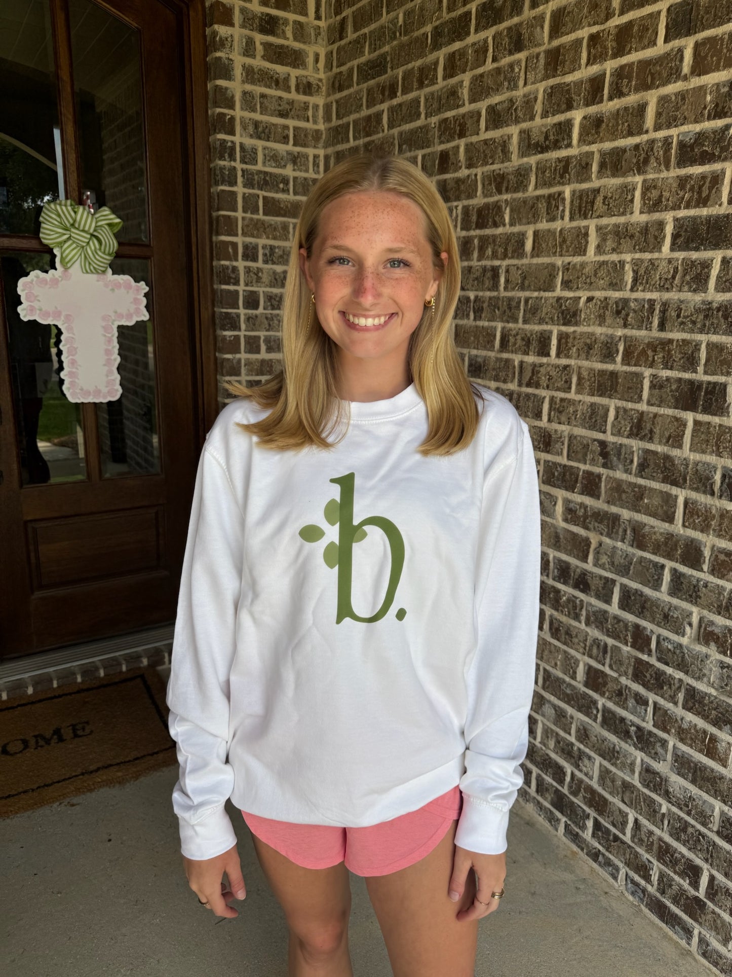 Signature b. Sweatshirt